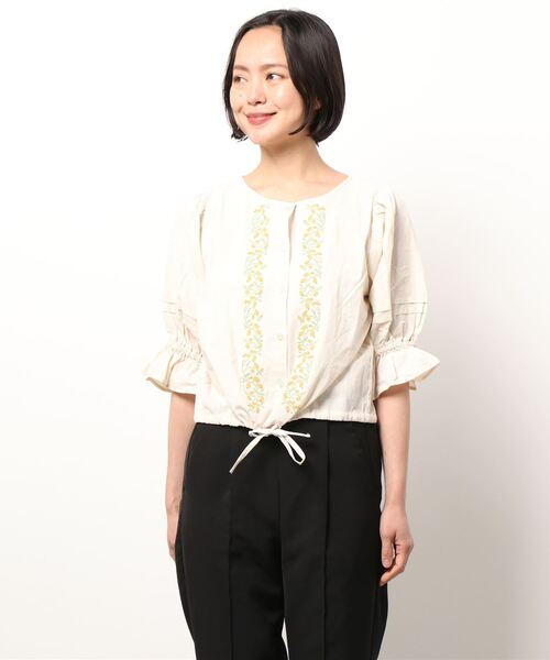 ehka sopo（エヘカソポ）の「【Maison SAJOU】ショート丈パフスリーブブラウス（シャツ/ブラウス・レディース・オフホワイト/キナリ・ﾌﾘ-）」の5枚目の写真