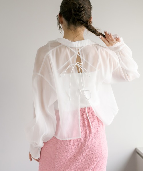 OLIVE des OLIVE（オリーブデオリーブ）の「バックリボンボリューム袖クロップドシャツ（シャツ/ブラウス・レディース・ホワイト/オフホワイト/ピンク/ラベンダー・FREE）」の10枚目の写真