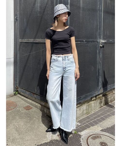 EMODA（エモダ）の「フィットリブTシャツ（Tシャツ/カットソー・レディース・ホワイト/ブラック/ブルー/オレンジ・FREE）」の14枚目の写真