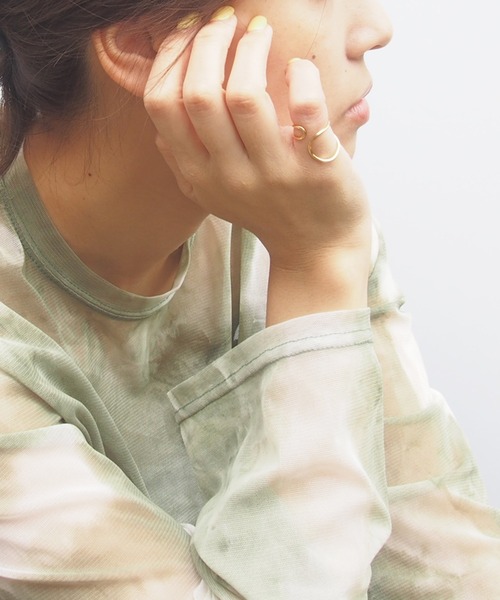 SALON（サロン）の「【日本製】ピンキーラインリング（リング・レディース・ゴールド/ゴールド系その他5/ゴールド系その他/ゴールド系その他2/ゴールド系その他4・5号）」の5枚目の写真