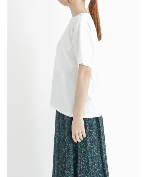 Te chichi（テチチ）の「箔プリントアソートロゴTシャツ（Tシャツ/カットソー・レディース・シルバー/ゴールド/チャコール・ﾌﾘ-）」の8枚目の写真