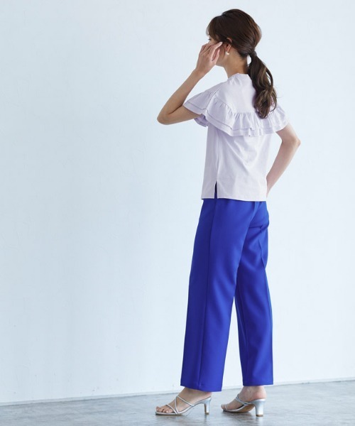 Pierrot(ピエロ)の「ラッフルTシャツ(Tシャツ/カットソー・レディース・ブラック/オフホワイト/ブルー/テラコッタ・M/L)」の7枚目の写真