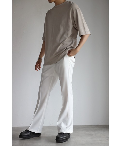 CREARE -LINO-(クレアーレリノ)の「センタープレスワイドフレアパンツ(スラックス・メンズ・ホワイト/ブラック/グリーン/グレイッシュベージュ・S/M/L)」の11枚目の写真