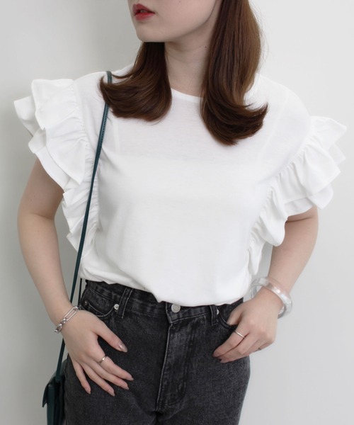 MLI'A（エムリア）の「袖異素材フリルトップス（Tシャツ/カットソー・レディース・オフホワイト/ブラック/ブルー・M）」の4枚目の写真