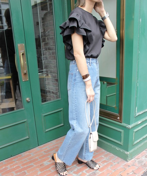 MLI'A（エムリア）の「袖異素材フリルトップス（Tシャツ/カットソー・レディース・オフホワイト/ブラック/ブルー・M）」の14枚目の写真