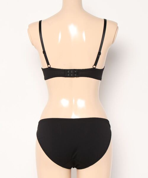 PEACH JOHN ブラジャーショーツセット クリーム色 セール】【ZOZO限定！ボリュームアップ＆脇高ブラ・ショーツ