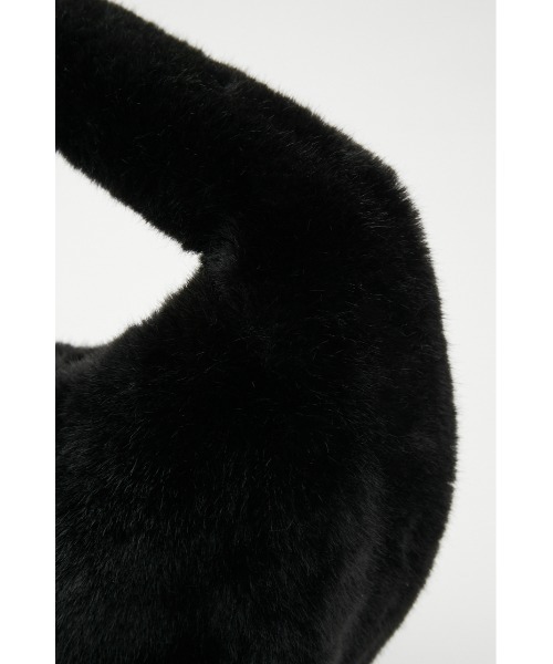RODEO CROWNS WIDE BOWL(ロデオクラウンズワイドボウル)の「COLOR FAUX FUR BAG(ハンドバッグ・レディース・グリーン系その他/ブラック/ブルー・FREE)」の12枚目の写真