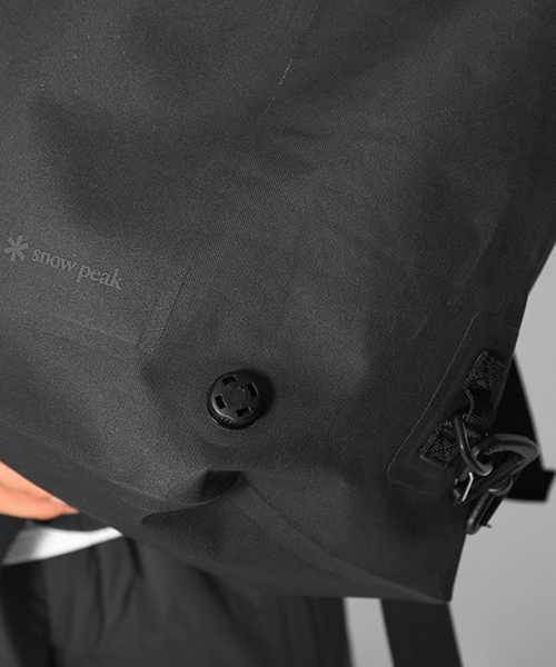 Snow Peak（スノーピーク）の「【SNOWPEAK / スノーピーク】4Way Dry Bag L（バックパック/リュック・メンズ・ブラック・FREE）」の12枚目の写真