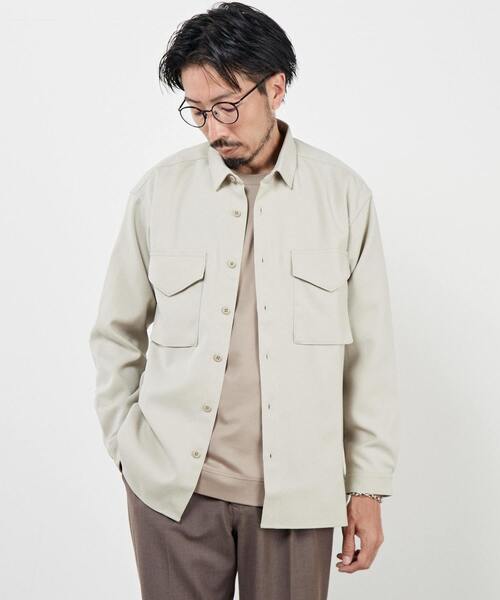 MEN'S MELROSE(メンズメルローズ)の「サスティナブルオフィサーシャツ(シャツ/ブラウス・メンズ・ベージュ/カーキ/グレー・2/3/4)」の1枚目の写真