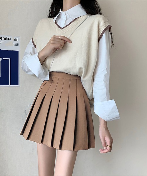 LOPASS(ロパス)の「ハイウエストAラインプリーツミニスカート(スカート・レディース・ブラック/ベージュ/グレー・S/L/M)」の6枚目の写真