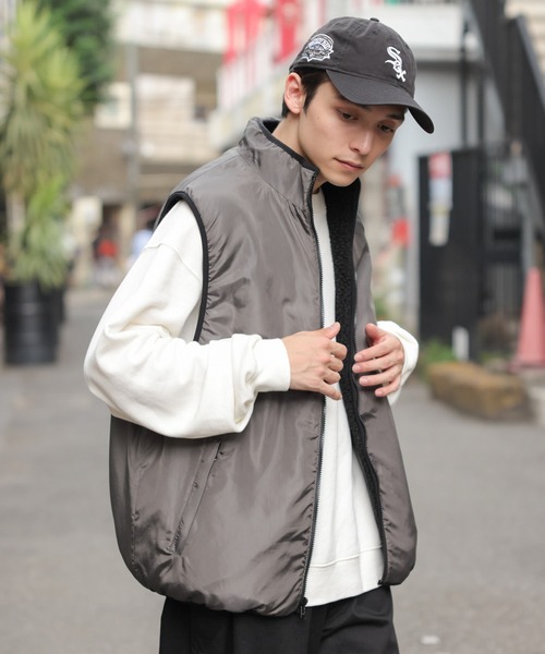 WEGO（ウィゴー）の「WEGO/リバーシブル ボアベスト（ベスト・メンズ・ホワイト/ブラック・MEDIUM/LARGE）」の18枚目の写真