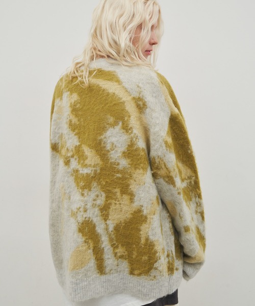 AIVER(アイバー)の「AIVER アブストラクトモヘアニットカーディガン(カーディガン/ボレロ・メンズ・ブラック/ブルー/オフホワイト/パープル・SMALL/MEDIUM/LARGE)」の16枚目の写真