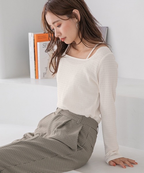 mysty woman（ミスティウーマン）の「ストリングシャーリングプルオーバー　172320（Tシャツ/カットソー・レディース・ブラック/オフホワイト/イエロー/アイボリー・FREE）」の2枚目の写真