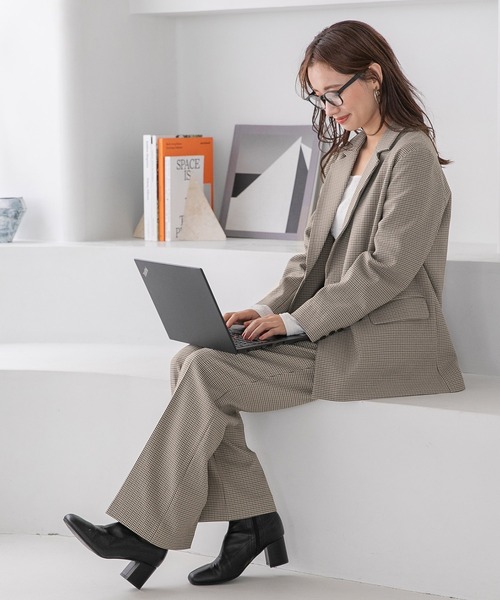 mysty woman（ミスティウーマン）の「ストリングシャーリングプルオーバー　172320（Tシャツ/カットソー・レディース・ブラック/オフホワイト/イエロー/アイボリー・FREE）」の19枚目の写真