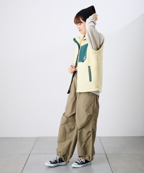 Franklin Climbing（フランクリンクライミング）の「【Franklin Climbing】 シープボアベスト（ダウンベスト・メンズ・アイボリー/ブラック/マスタード/オレンジ・M/L/XL）」の5枚目の写真