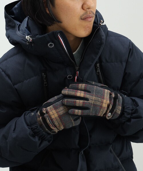 BEAMS HEART(ビームスハート)の「【タッチパネル対応】チェック柄 グローブ(手袋・メンズ・グレー/ネイビー・ONE SIZE)」の6枚目の写真