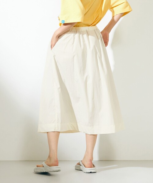 SHARE PARK（シェアパーク）の「【撥水加工】マウンテンスカート（スカート・レディース・アイボリー系/ブラック系・MEDIUM/SMALL）」の9枚目の写真