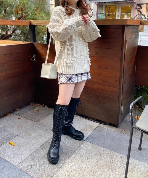 one after another NICE CLAUP（ワンアフターアナザーナイスクラップ）の「レースアップロングブーツ（ブーツ・レディース・ブラック・LARGE/MEDIUM/SMALL）」の7枚目の写真