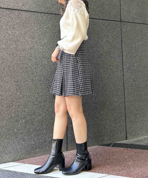 INGNI（イング）の「フェザーヤーン肩開きデザインレースニット（ニット/セーター・レディース・ベージュ/ブラック/ピンク/アイボリー・M）」の12枚目の写真