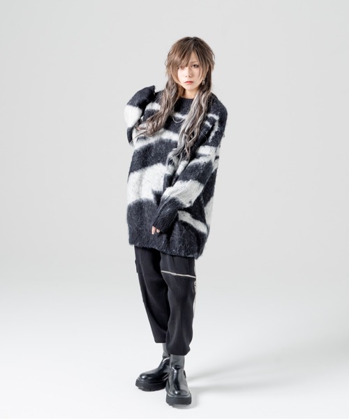 R/X（ロックス）の「モヘアライクゼブラニット（ニット/セーター・レディース・ブラック・FREE）」の5枚目の写真