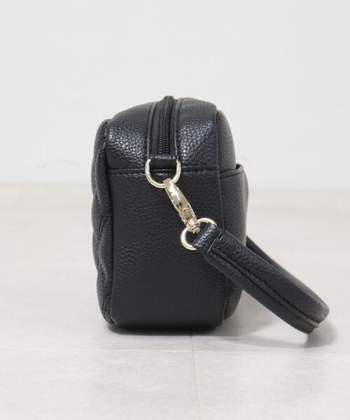 fredy emue（フレディエミュ）の「太ベルトキルトポシェット（ショルダーバッグ・レディース・キナリ/ブラック・FREE）」の17枚目の写真