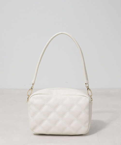 fredy emue（フレディエミュ）の「太ベルトキルトポシェット（ショルダーバッグ・レディース・キナリ/ブラック・FREE）」の8枚目の写真