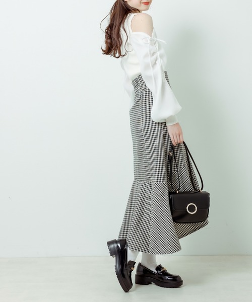 OLIVE des OLIVE(オリーブデオリーブ)の「ツイードマーメイドスカート(スカート・レディース・ワンウォッシュ/ベージュ/ブラック・FREE)」の16枚目の写真