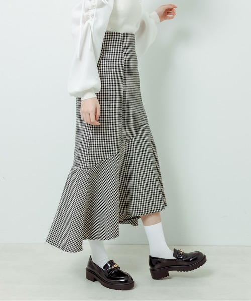 OLIVE des OLIVE(オリーブデオリーブ)の「ツイードマーメイドスカート(スカート・レディース・ワンウォッシュ/ベージュ/ブラック・FREE)」の19枚目の写真