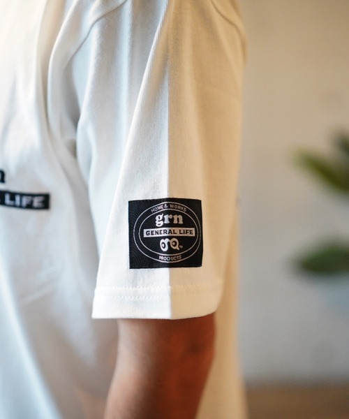 grn(ジーアールエヌ)の「【grn GENERAL LIFE/ジーアールエヌジェネラルライフ】OVAL LOGO TEE オーバルロゴ Tシャツ(Tシャツ/カットソー・メンズ・ブラック/インディゴブルー/ホワイト・M/L)」の5枚目の写真