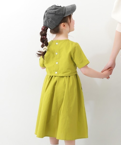 devirock（デビロック）の「バックスリットロングワンピース（ワンピース・キッズ・イエロー系その他/ピンク系その他/ブラック/その他4/その他5・100cm/110cm/120cm/130cm/140cm/150cm/160cm）」の2枚目の写真