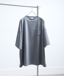 オーバーサイズクルーネックTシャツ/ポケット付き
