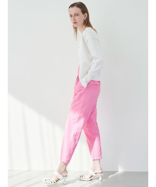 ELENDEEK（エレンディーク）の「ベーシッククルーネックカーディガン（カーディガン/ボレロ・レディース・ブラック/オフホワイト/ブルー・FREE）」の9枚目の写真