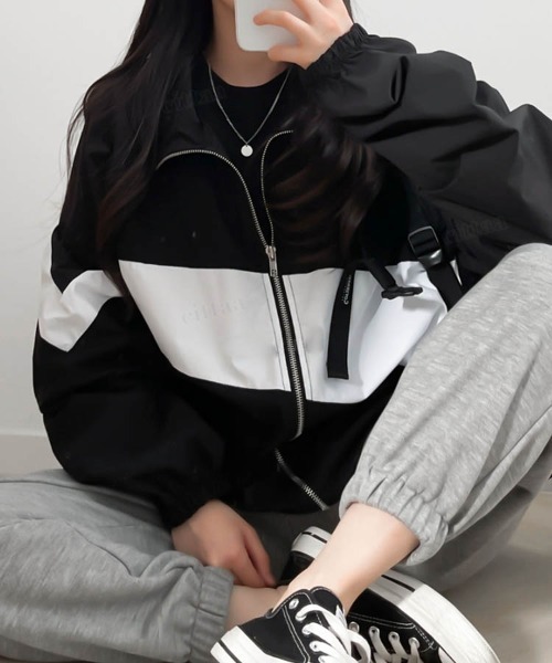 Dalfwin（ダールフィン）の「配色ななめライントラックジャケット（ブルゾン・レディース・ネイビー/カーキ/ブラック・MEDIUM/LARGE）」の9枚目の写真