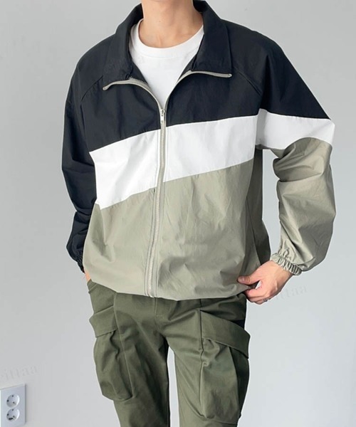 Dalfwin（ダールフィン）の「配色ななめライントラックジャケット（ブルゾン・レディース・ネイビー/カーキ/ブラック・MEDIUM/LARGE）」の6枚目の写真