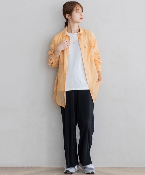 フェリシモMama（フェリシモママ）の「Ｍｏｒｅｄｄｅ　マタニティから産後も使える　ウエストクロス仕様のプリーツパンツ（マタニティウェア/グッズ・レディース・ブラック/ベージュ系その他/グリーン・MEDIUM/LARGE/X-LARGE/XX-LARGE）」の5枚目の写真