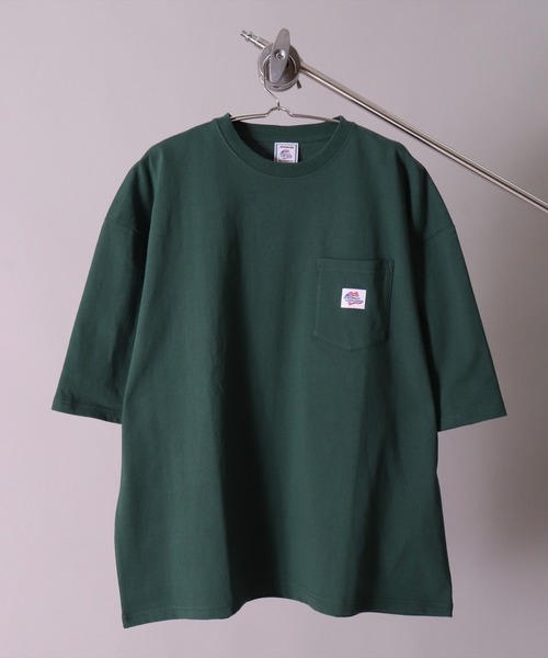JEMORGAN(ジェーイーモーガン)の「(LK)【JEMORGAN】ミニワッペン ポケット付き Tシャツ(Tシャツ/カットソー・メンズ・オフホワイト/ダークグリーン/ブラック/コーラルピンク・MEDIUM/LARGE/X-LARGE)」の3枚目の写真
