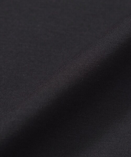 MACKINTOSH LONDON（マッキントッシュ ロンドン）の「【The Essential Collection】プレーティング天竺リラックスＴシャツ（Tシャツ/カットソー・レディース・オフホワイト/グリーン系その他3/ネイビー/ライトブルー/ベージュ・38）」の9枚目の写真