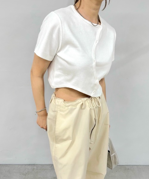 WHO'S WHO gallery(フーズフーギャラリー)の「ウェーブリブTEE(Tシャツ/カットソー・レディース・レッド/グレー/ベージュ/チャコールグレー/ブラック/ホワイト・FREE)」の7枚目の写真