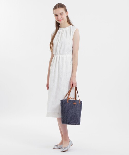 MACKINTOSH PHILOSOPHY（ﾏｯｷﾝﾄｯｼｭ ﾌｨﾛｿﾌｨｰ）の「カットワークレース 