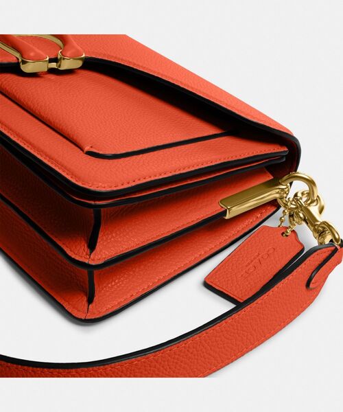 COACH（コーチ）の「タビー ショルダー バッグ 26（ショルダーバッグ