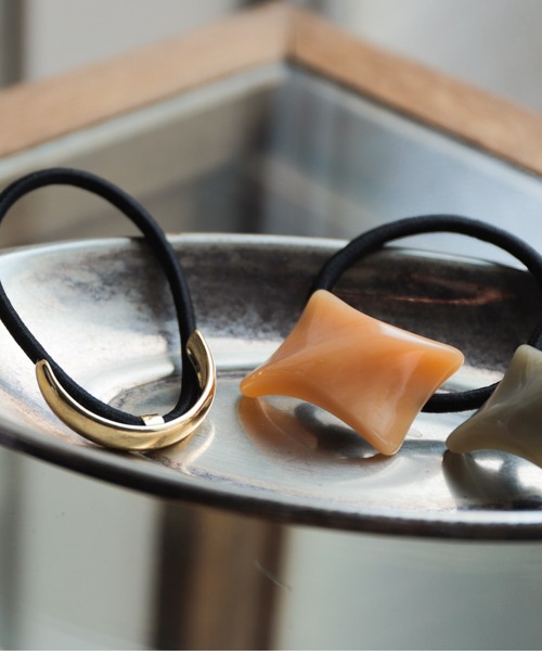 rapiecage(ラピエサージュ)の「メタルラインヘアゴム(その他ヘアアクセサリー・レディース・ゴールド・FREE)」の7枚目の写真