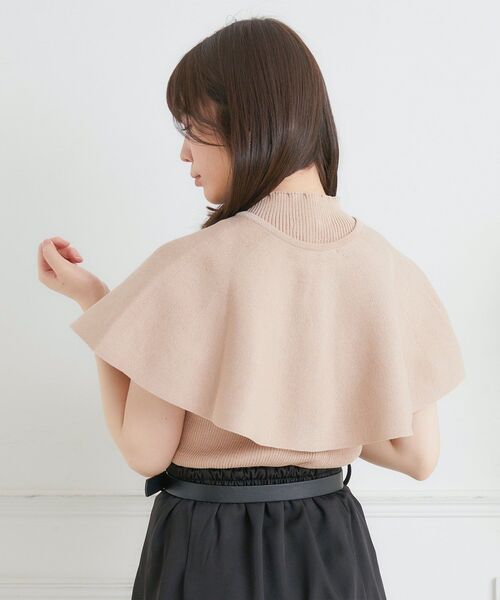 ems excite（エムズエキサイト）の「ケープNTSET（ニット/セーター・レディース・オフホワイト/ブルー/ピンク・FREE）」の4枚目の写真