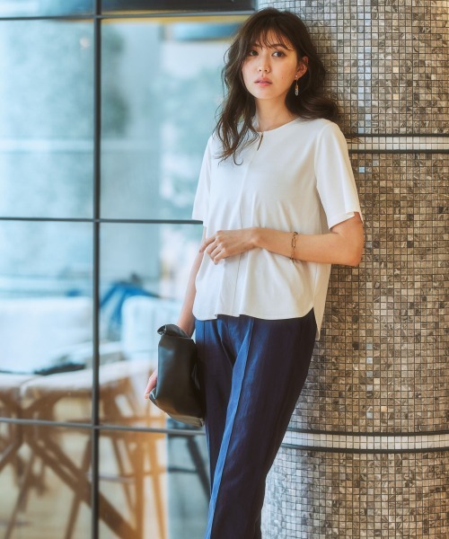 7days Life Styling(セブンデイズライフスタイリング)の「【ひんやり接触冷感】シルケット加工金具付カットソートップス(Tシャツ/カットソー・レディース・オフホワイト/ミント/ネイビー/ダークグリーン・S/M/L/LL)」の12枚目の写真