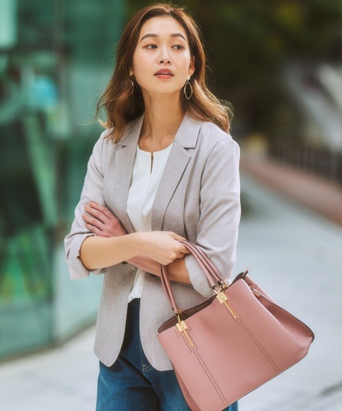 7days Life Styling(セブンデイズライフスタイリング)の「【ひんやり接触冷感】シルケット加工金具付カットソートップス(Tシャツ/カットソー・レディース・オフホワイト/ミント/ネイビー/ダークグリーン・S/M/L/LL)」の10枚目の写真