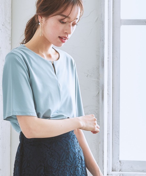 7days Life Styling(セブンデイズライフスタイリング)の「【ひんやり接触冷感】シルケット加工金具付カットソートップス(Tシャツ/カットソー・レディース・オフホワイト/ミント/ネイビー/ダークグリーン・S/M/L/LL)」の16枚目の写真