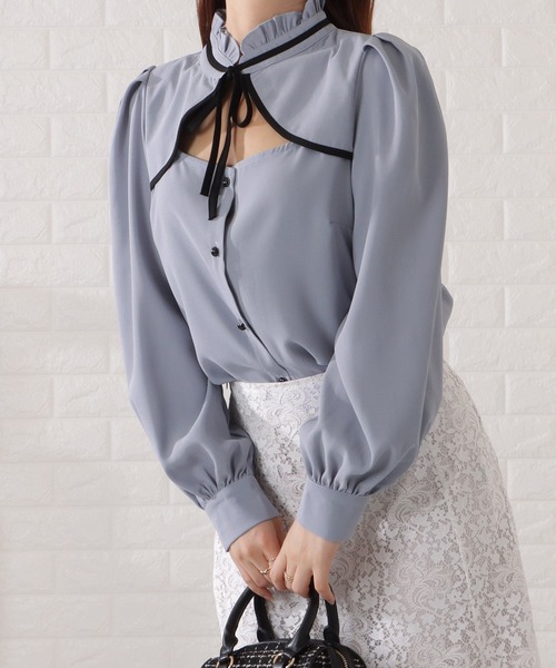 Lace Ladies(レースレディース)の「ボレロレイヤードシャーリングブラウス(シャツ/ブラウス・レディース・オフホワイト/ブラック/ブルーグレー/パープル・S/FREE)」の3枚目の写真