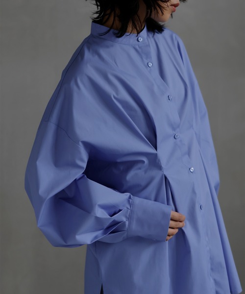 hellam（へラム）の「ウエストタックバンドカラーシャツ（シャツ/ブラウス・レディース・ブルー/オフホワイト・FREE）」の3枚目の写真