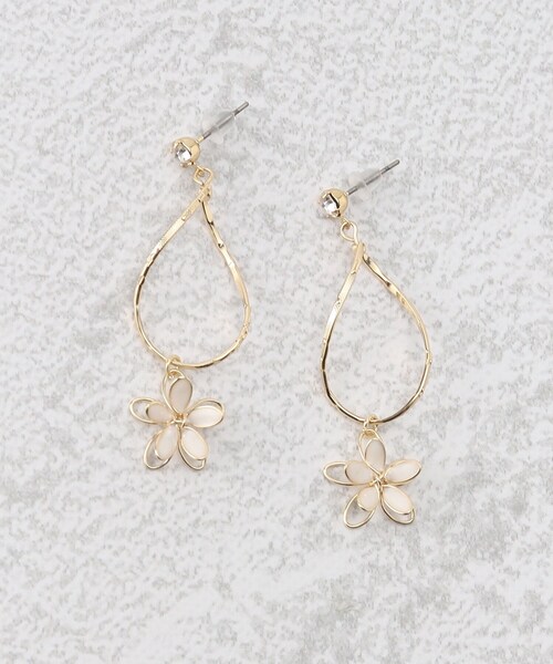 grove(グローブ)の「◆メタルフラワーエポピアス(ピアス(両耳用)・レディース・オフホワイト/ベビーピンク・00)」の2枚目の写真