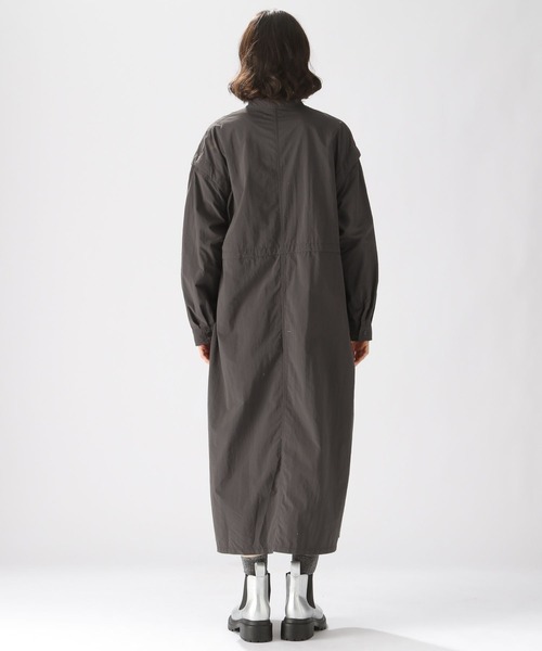 niko and...(ニコアンド)の「袖2WAYワークワンピース(ワンピース・レディース・ブルー/カーキ/チャコール・LARGE/MEDIUM)」の10枚目の写真