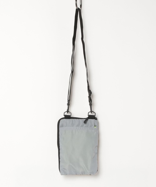 KAKSI(カクシ)の「KAKSI ウォッシャブルパッカブルサコッシュ(ショルダーバッグ・メンズ・カーキ系/グレー系/ピンク系/ブラック・FREE)」の18枚目の写真